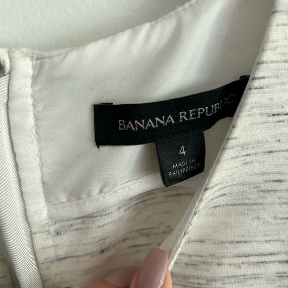 Banana Republic Women’s Dress - Picture 8 of 15